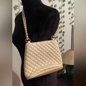 Purse Amanda smith color cream and gold